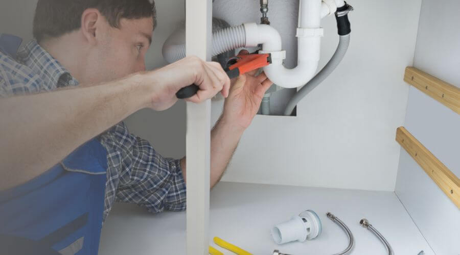 Professional same day plumber in Walnut Springs, TX